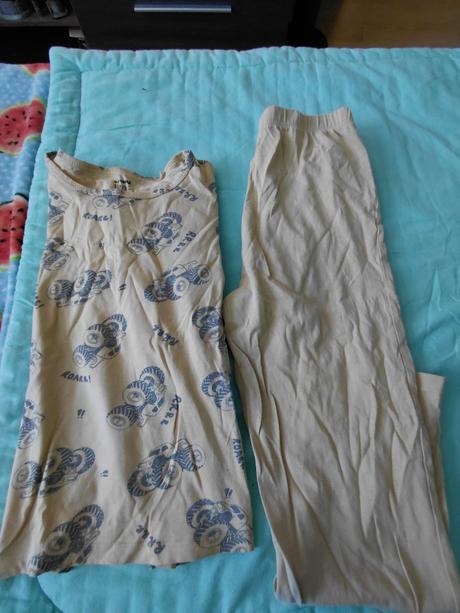 Pyžamo-žlté auto, sinsay,128