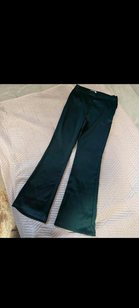 Lesklé saténové h&m krásne zvonove nohavice s,m, m