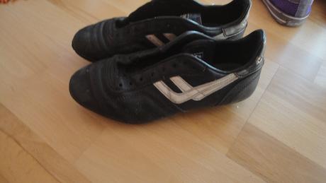 Kožene kopačky, 37