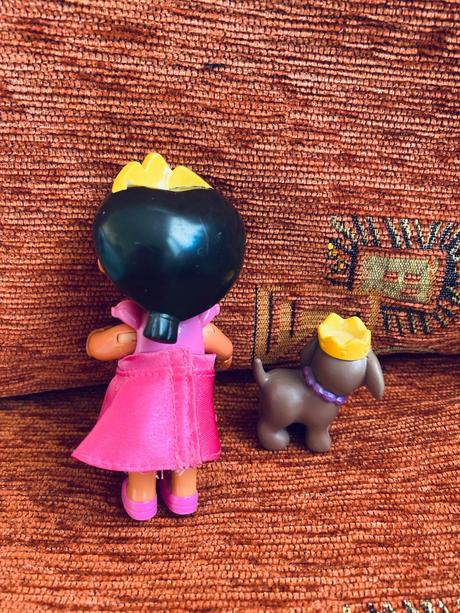 Bábika dora the explorer,