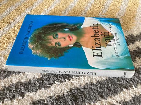 Elizabeth radí (1991),