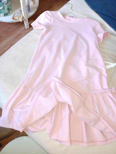 Selfieroom saty s volanom, xs