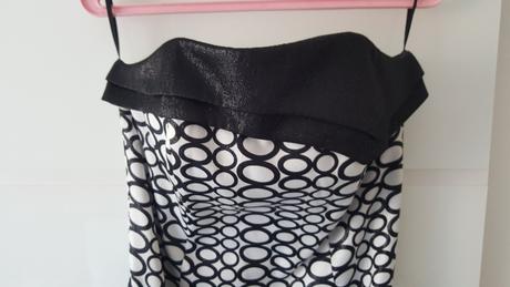 Kratke spolocenske saty, 36