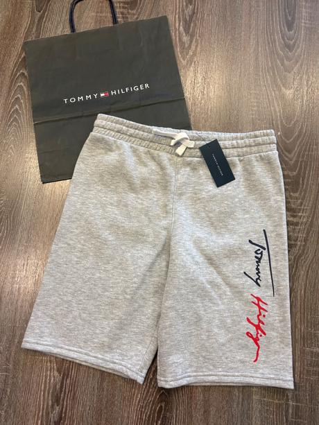 Tommy hilfiger nove kratasy na 14-16 rokov, tommy hilfiger,164