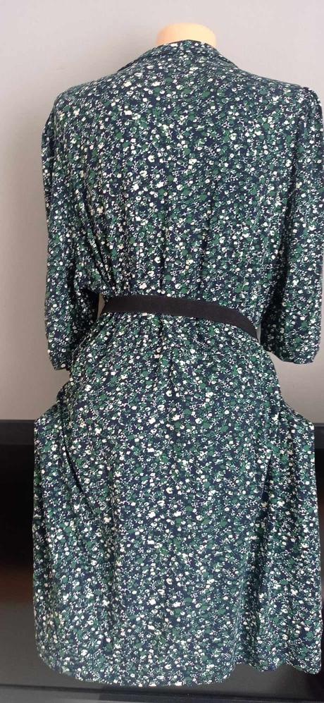 Upletové šaty s 3ú4 rukavom veľ 42/44, 42