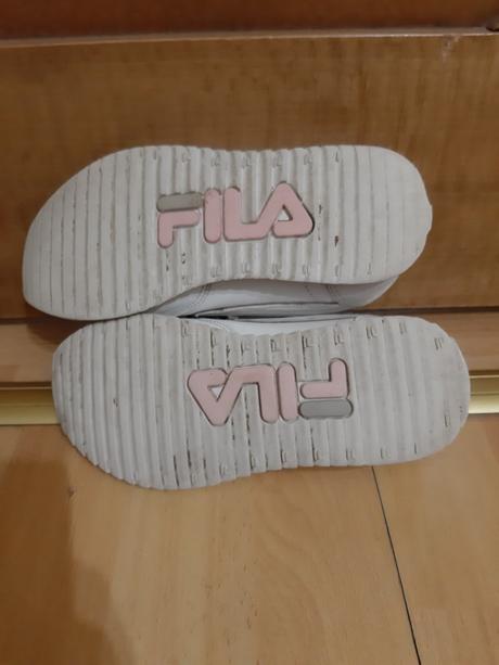 Dievčenské topánky, fila,33