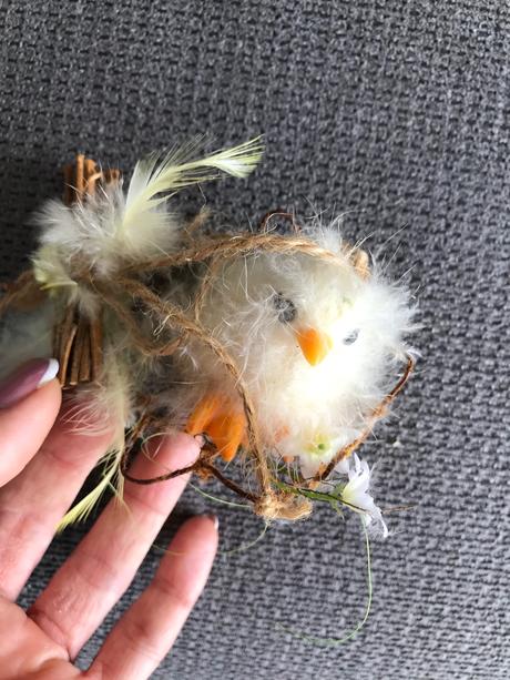 Veľká noc závesná dekorácia kuriatko, 