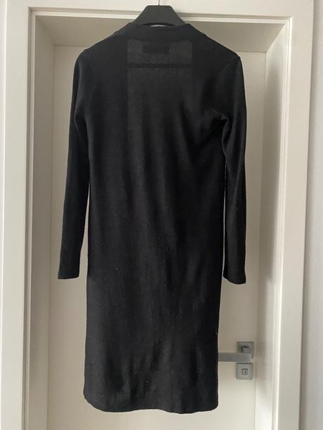 Cierny predlzeny sveter, abercrombie&fitch,s