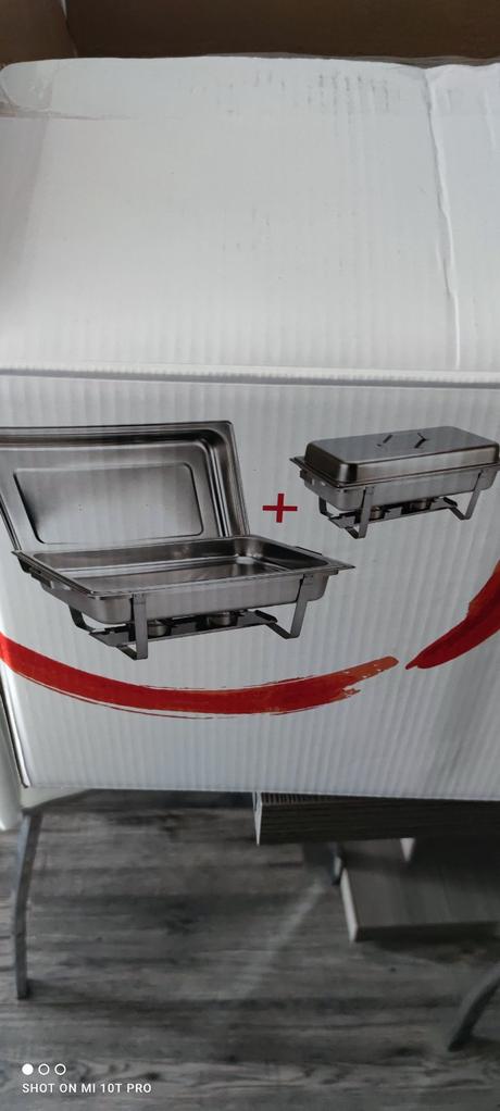 Nerezový ohrievač jedla, 