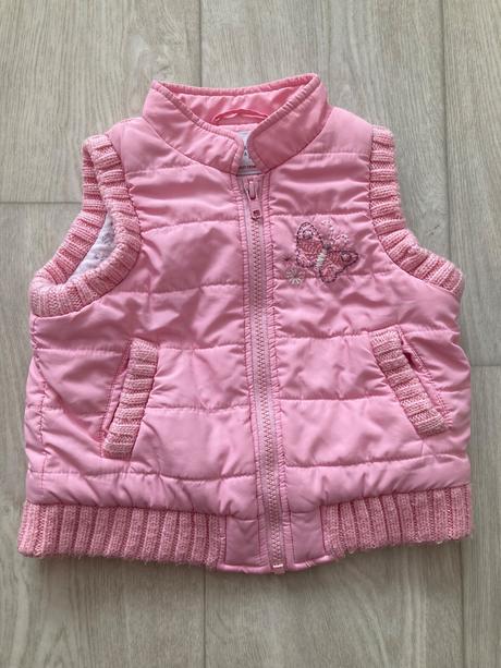 Vesta s motýľom, next,92