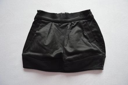 Luxusná sukňa d&g, 110