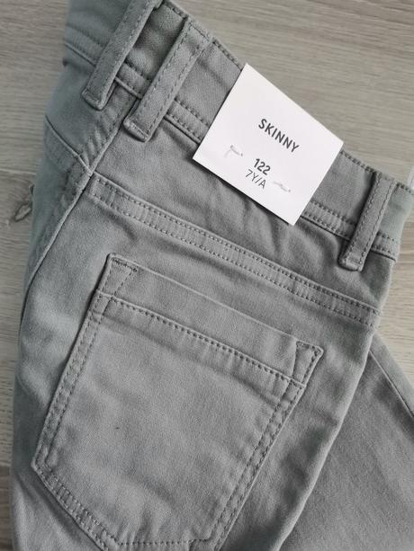 Skinny nohavice nové, c&a,122