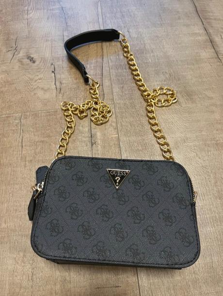 Guess kabelka, 