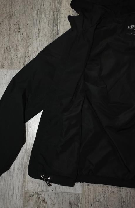 Nepremokavá bunda, new yorker,s