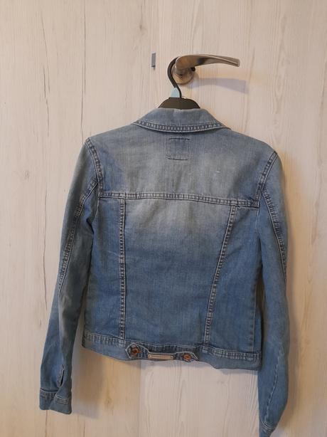 Riflová bunda, stradivarius,s