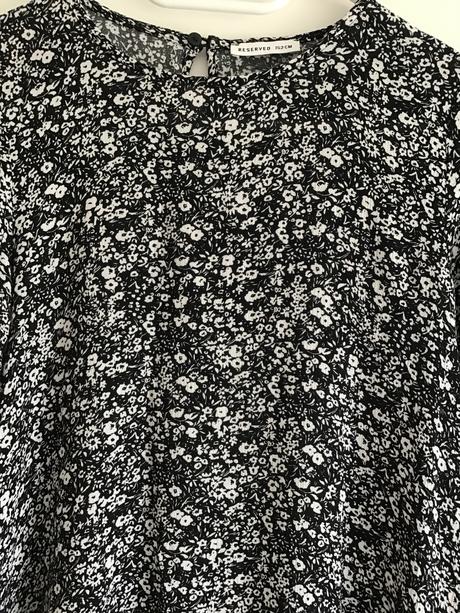 Lahke saty reserved, reserved,152