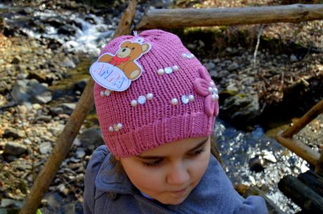 Háčkovaná čiapočka s kvetom, 80 - 158