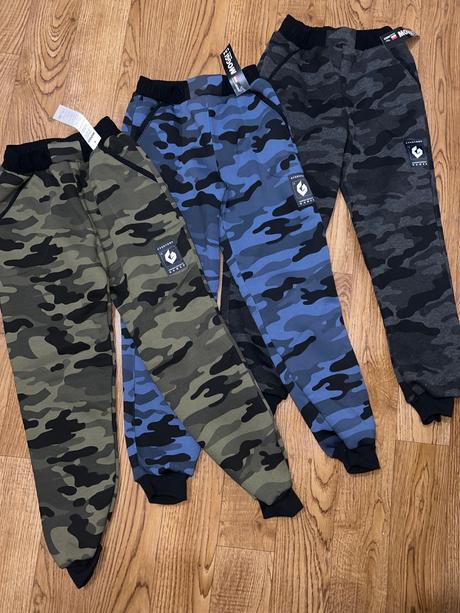 Hrube vyteplene teplaky, 104 - 146