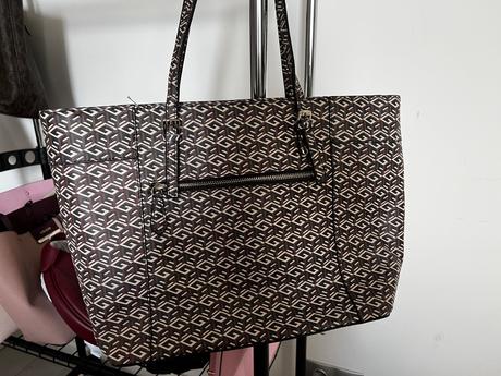 Guess kabelka, guess