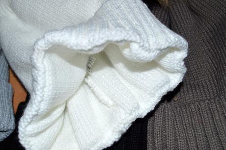 Čiapočka s brmbolcom, 50 - 158