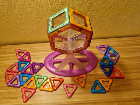 Magnetická skladačka,