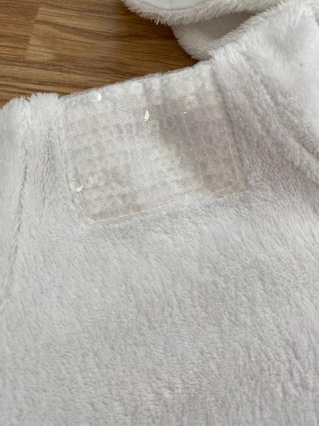 Biela mikinka, lindex,134