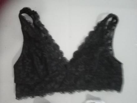 Krajková podprsenka s, s