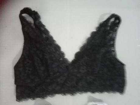 Krajková podprsenka s, s