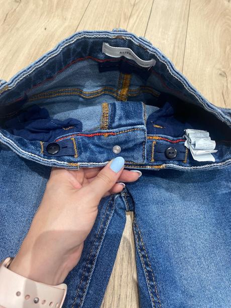 Chlapčenské rifle slim, reserved,122