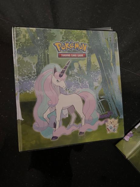 Pokémon veľký album na karty a4,