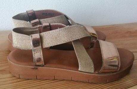 Pekne dievcenske sandalky vel 36, 36