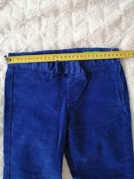 Krásne semišove nohavice, benetton,116