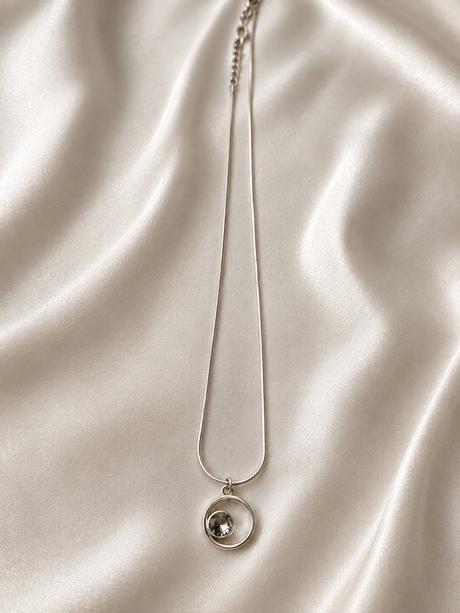 Strieborný náhrdelník so swarovski krištáľom, swarovski
