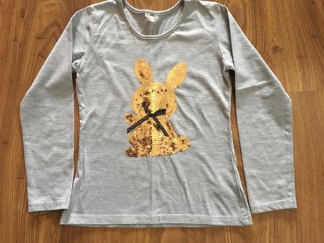 Tričko so zajkom, 122