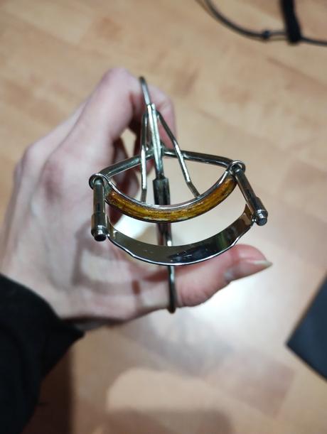 Kliešte na mihalnice, 