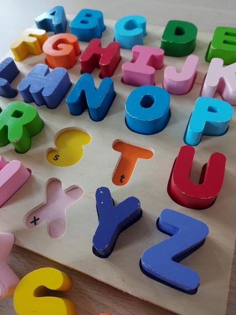 Bigjigs - drevené puzzle abeceda, 