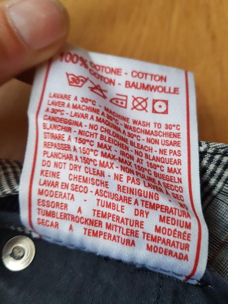 Karované kraťasy nad koleno, xs