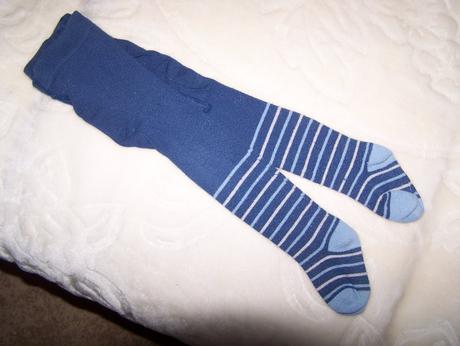 Tmavo modré prúžkované pančušky , 80