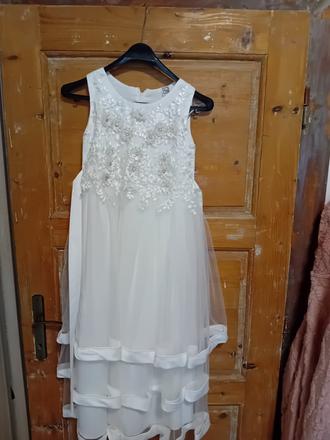 Šaty na prijímanie,top stav,cena už s obyc.postou, 140