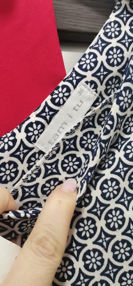 Elegantné šaty, 36