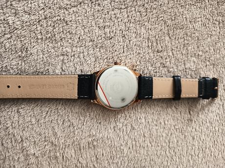 Nové dámske hodinky tchibo, tchibo