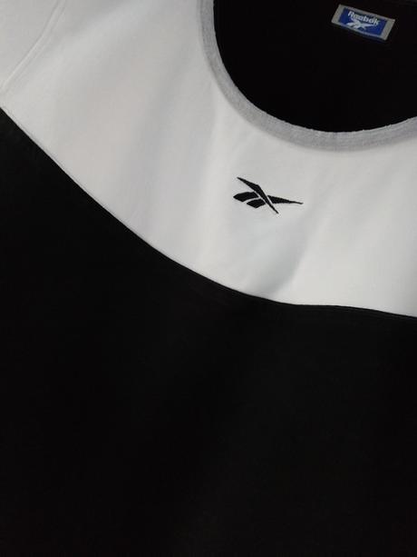 Tricko, reebok,l