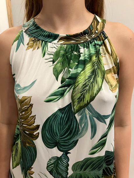 Letné ľahké šaty, s