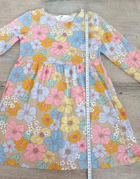 Kvietkovane šaty h&m, h&m,122