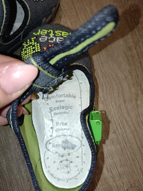 Papučky pre chlapca, 23