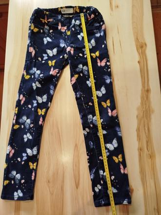 Menšestrové džegíny s nastaviteľným pásom, h&m,128