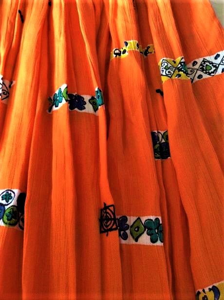 Luxusná dlhšia sukňa, l