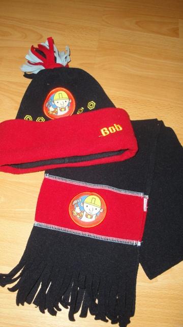 Súprava čiapka a šál,