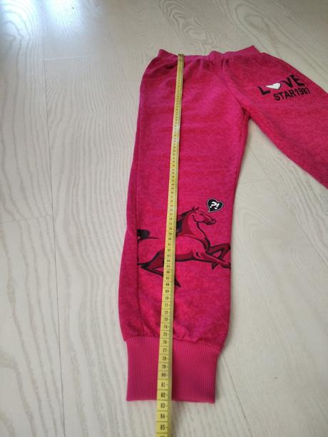 Ružové tepláky s koníkom, 140