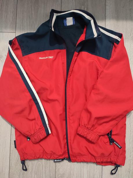 Predám reebok bundu, reebok,146